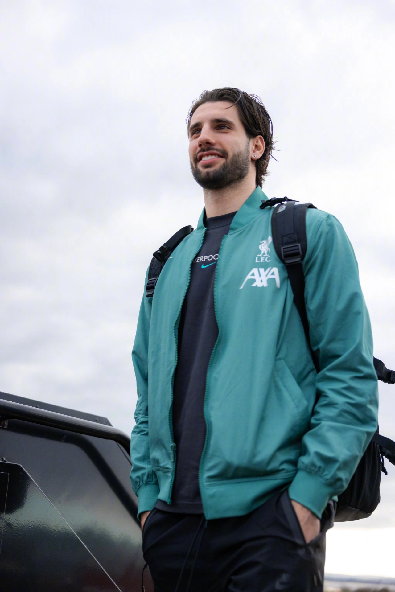 九游中心-利物浦迎法甲关键赛，今夜外线爆发，更衣室稳定，控场能力受关注的简单介绍